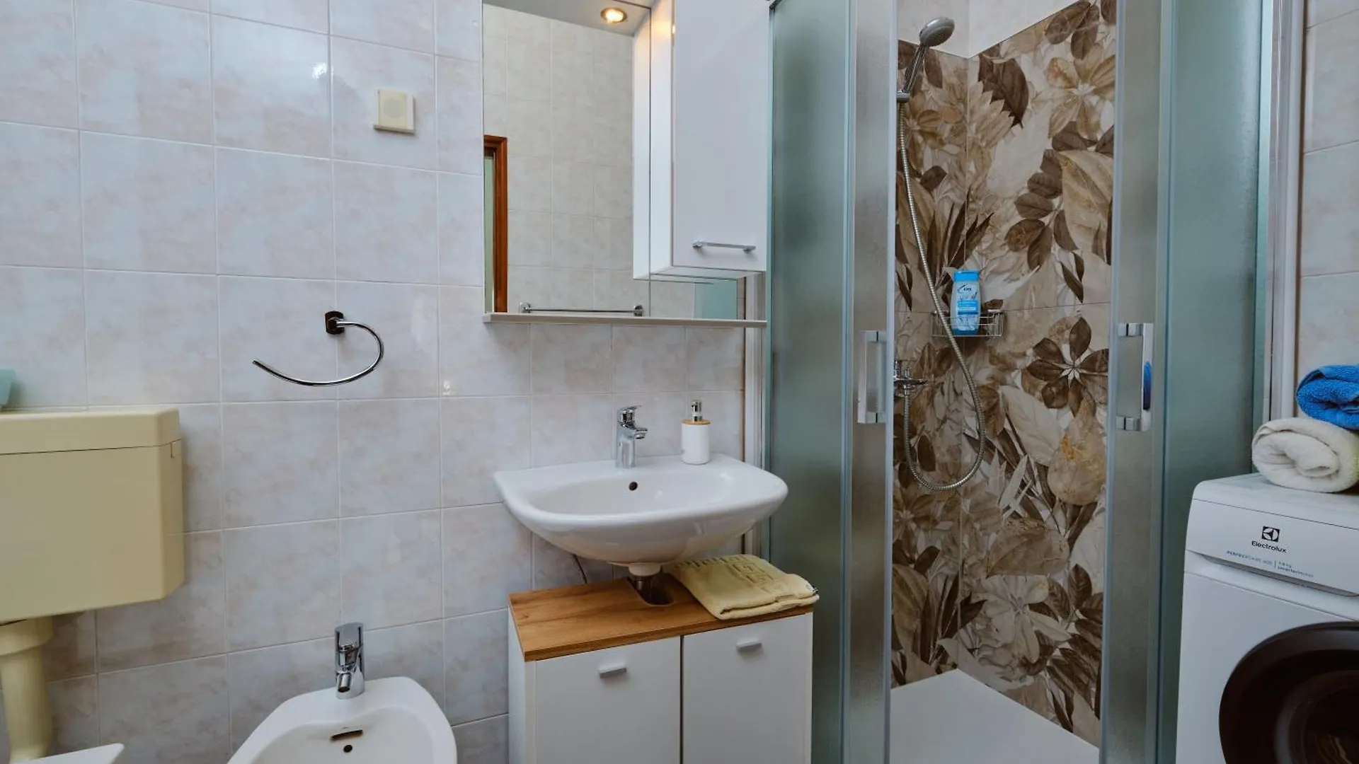 Apartments Katja Mali Lošinj