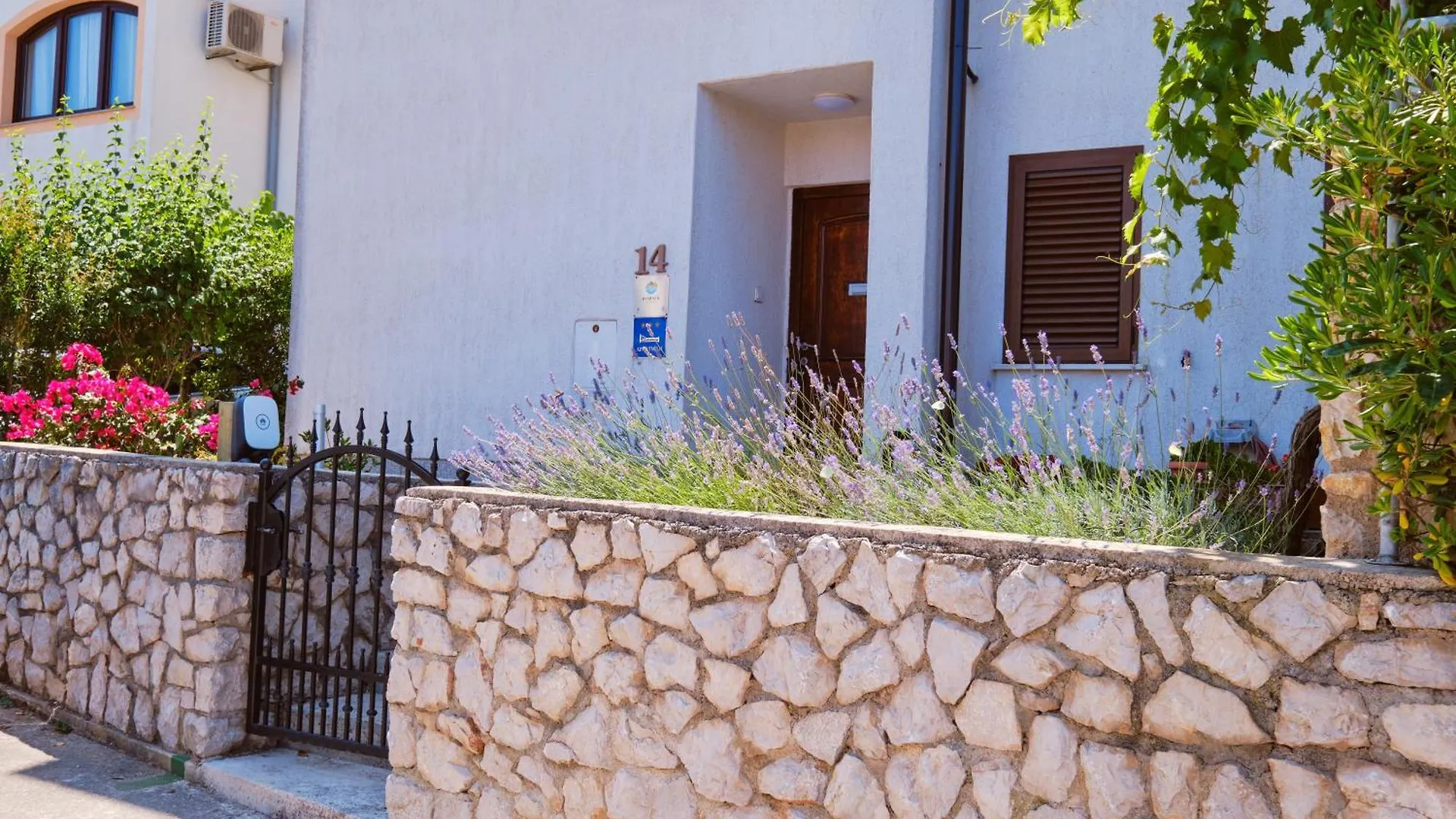 Apartments Katja Mali Lošinj